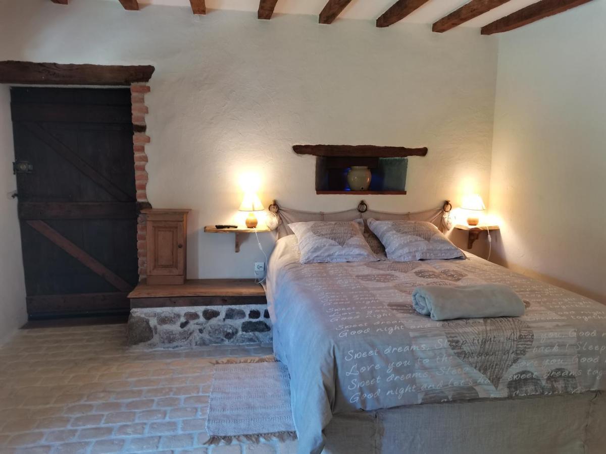 Blot-l'Eglise Domaine Des Maillets B&B 외부 사진