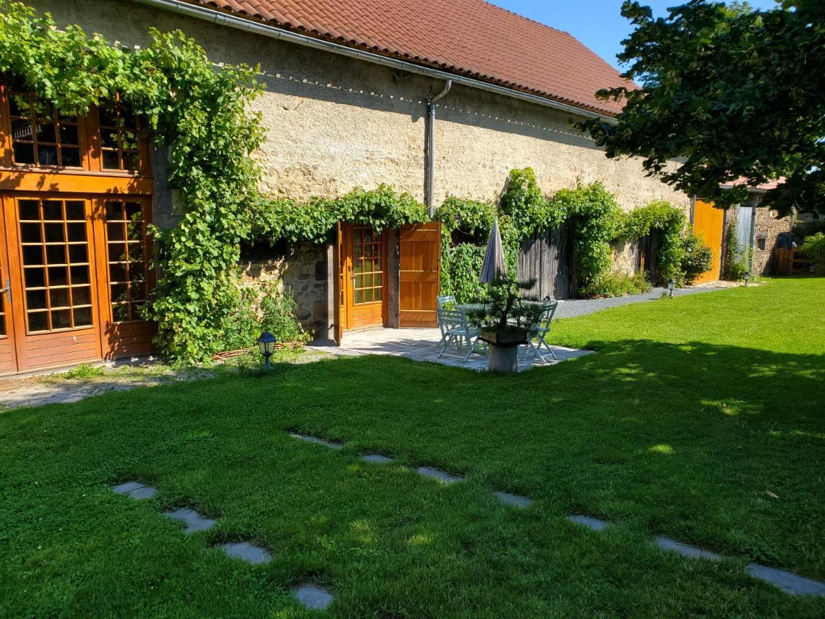Blot-l'Eglise Domaine Des Maillets B&B 외부 사진